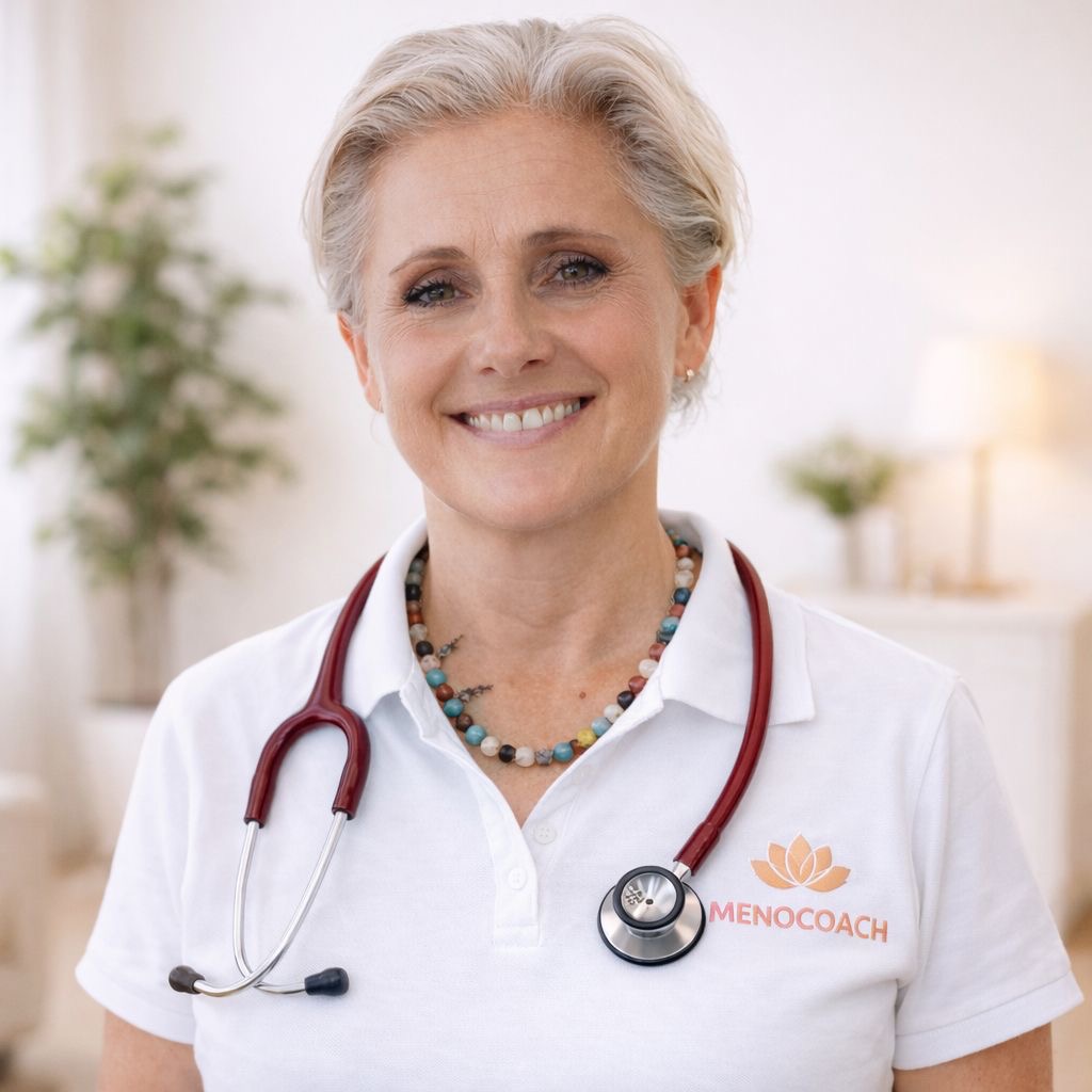 Ruhiges, helles Stimmungsbild in rosé und goldenen Akzenten.